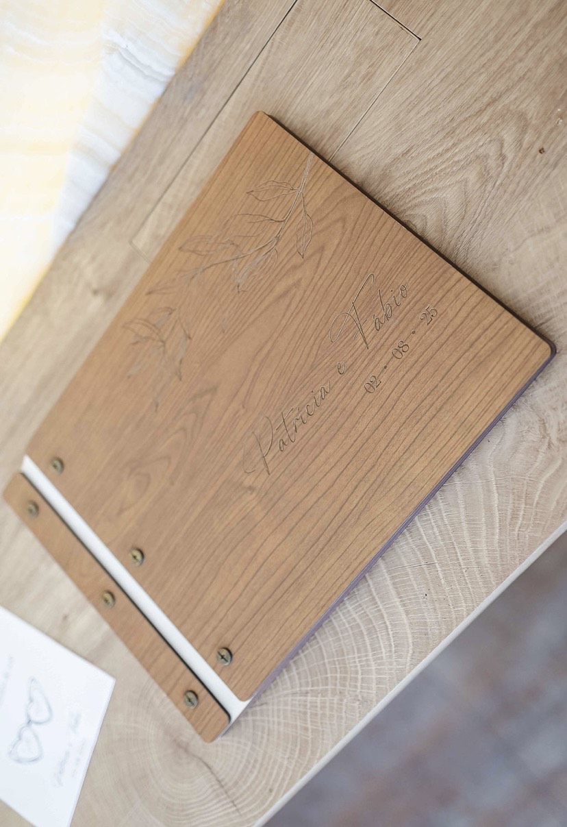 Livro de Honra "Infinity"