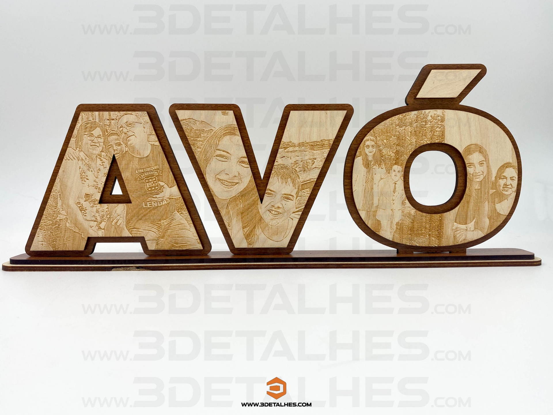 Peça Avós com Fotografias Gravadas