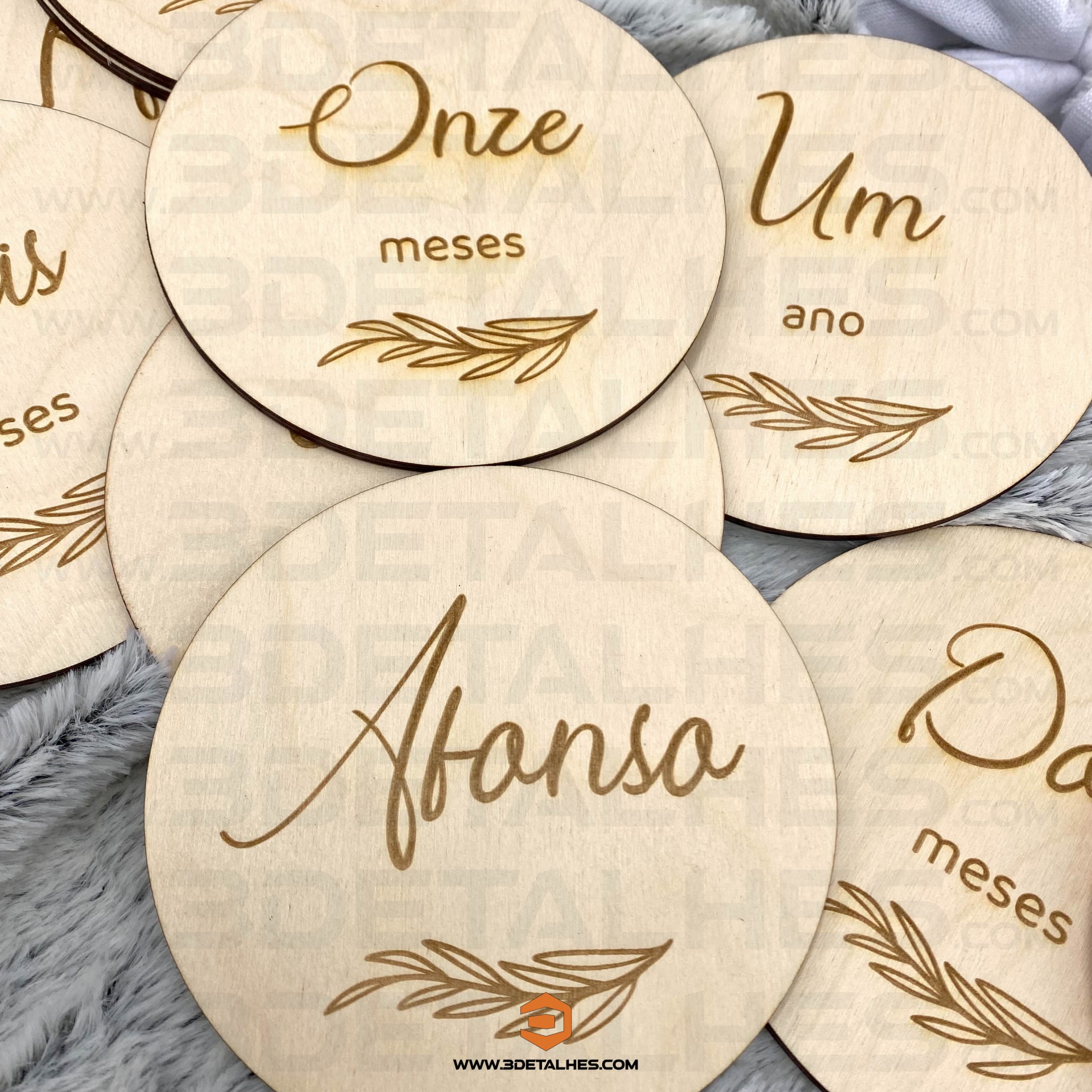 Placas de Nascimento - Folhas