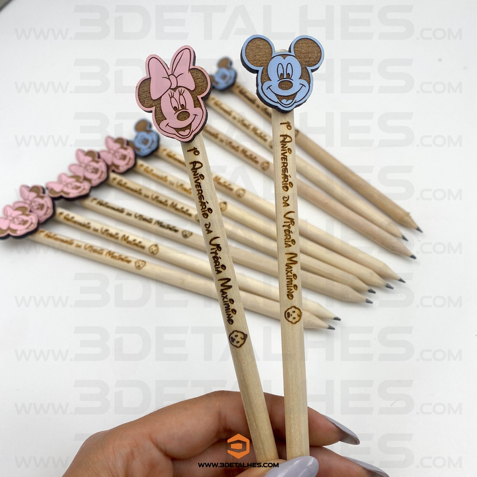 Lembrança Lápis com Aplique