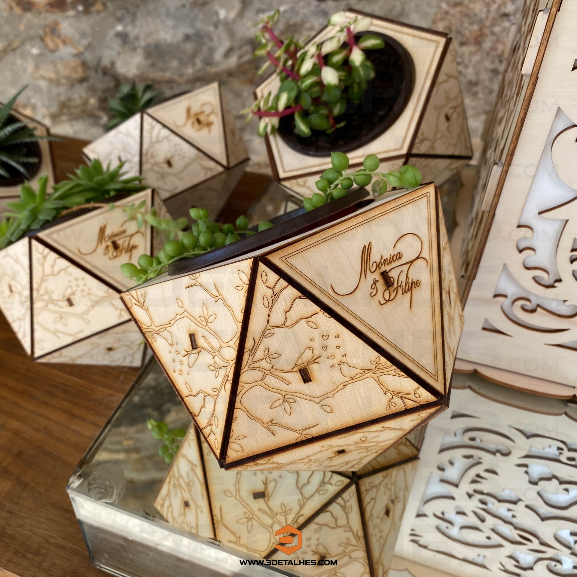 Vaso em Contraplacado