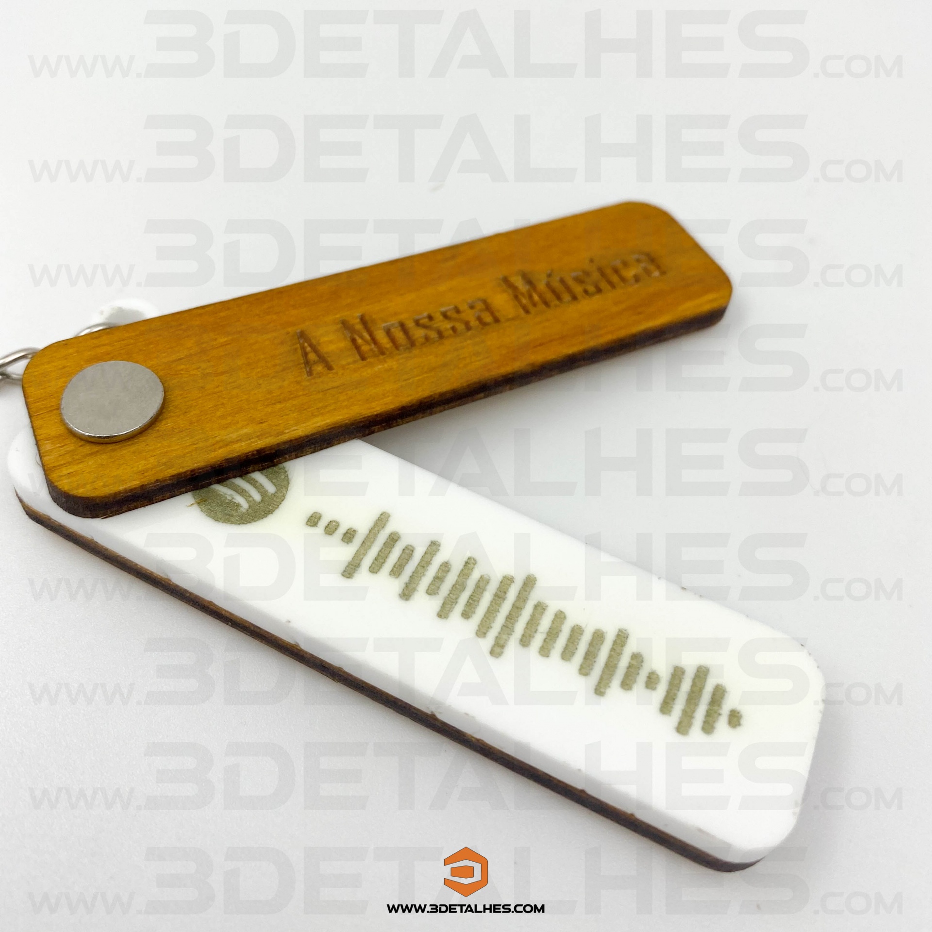 Porta-chaves Spotify em Madeira