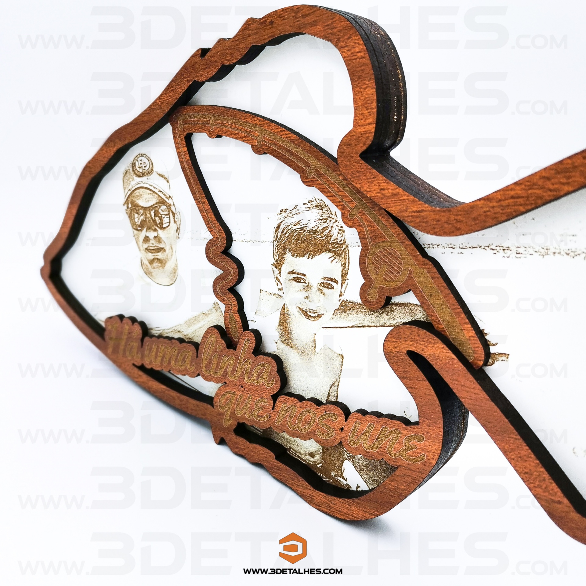 Moldura em Forma de Peixe