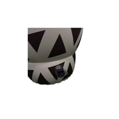 Balão insuflável preto e branco com válvula de enchimento