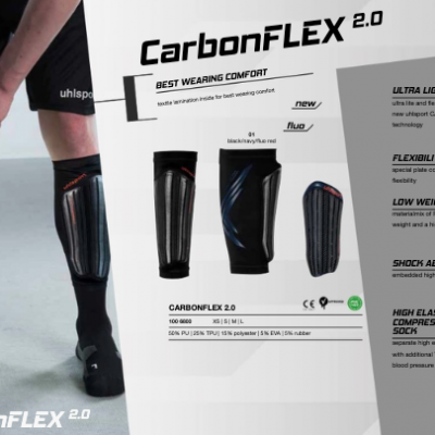 Panturrilhas de proteção desportiva CarbonFLEX 2.0 em carbono preto com detalhes vermelhos e azuis