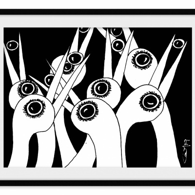 Ilustração a preto e branco de formas com olhos, assinada 'Sanda', em moldura preta.