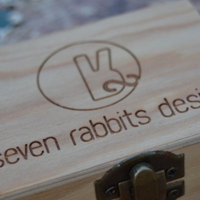 Caixa de madeira com gravação 