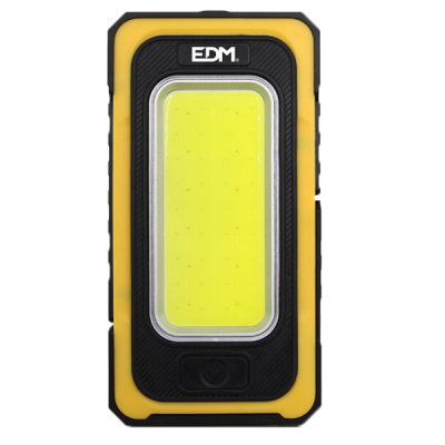 Lanterna portátil amarela e preta com área luminosa grande e botão frontal