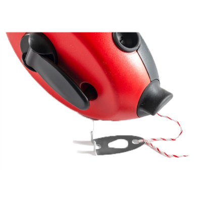 Ferramenta vermelha e preta em plástico com alavanca preta e fio vermelho com peça metálica