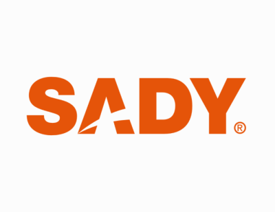 Logotipo SADY em letras laranja sobre fundo branco