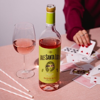 https://www.aaraoribeirovinhos.pt/product/vale-santa-luzia-rose-2024