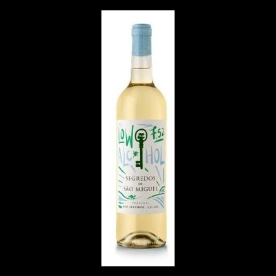 https://www.aaraoribeirovinhos.pt/product/segredos-de-sao-miguel-branco-low-alcohol