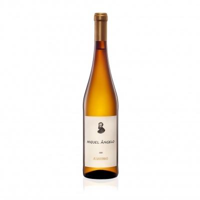 https://www.aaraoribeirovinhos.pt/product/miguel-angelo-alvarinho