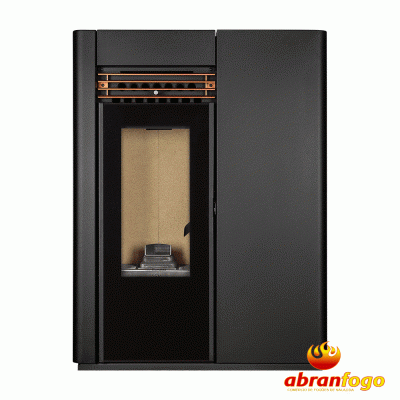 Estufa de pellets preta com vidro frontal e logótipo abranfogo