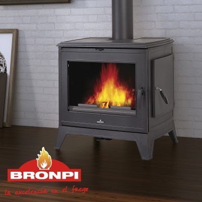 Lareira a lenha BRONPI cinzenta com chama visível