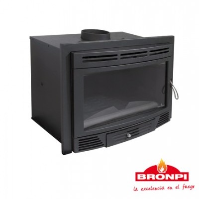 Lareira a lenha preta em metal com porta de vidro e logótipo BRONPI.