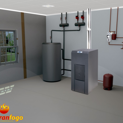 Sala técnica com caldeira, depósito, tubagem e janela