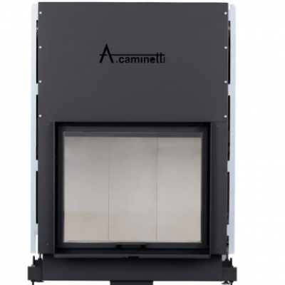Inseto para lareira em metal preto com vidro frontal e texto A.caminetti