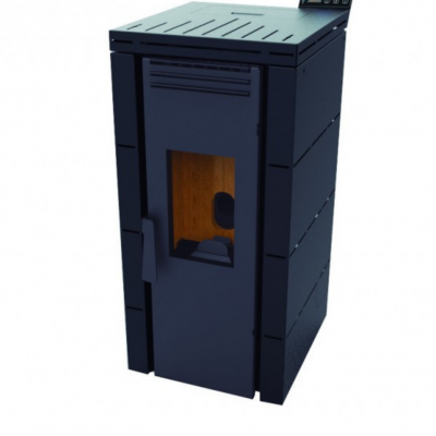 Aparelho de aquecimento a pellets preto com porta em vidro e painel de controlo digital