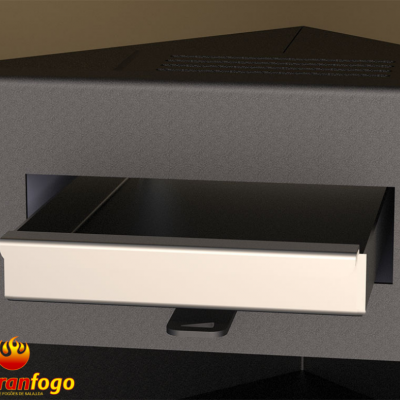 Tampo de forno preto com gaveta branca e puxador preto em fundo castanho