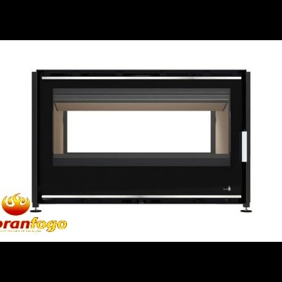 Lareira embutida preta com porta de vidro e logótipo abranfogo