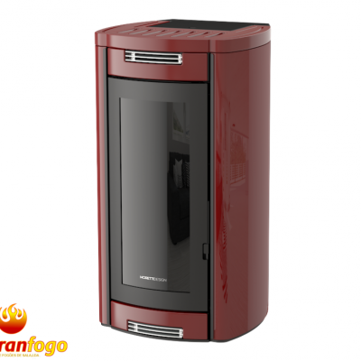 Aparelho de aquecimento vermelho com porta de vidro preto e detalhes cromados