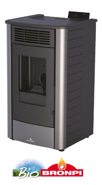 Lareira a pellet preta com detalhes cinza e painel frontal em vidro