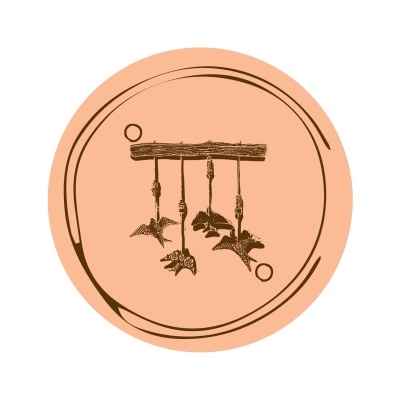 Desenho de móvel pendente com pássaros suspensos