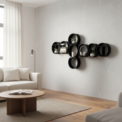 Estante circular metálica preta na parede de sala moderna com decoração
