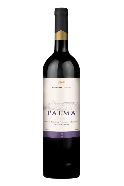 Garrafa de vinho tinto PALMA com rótulo branco e roxo