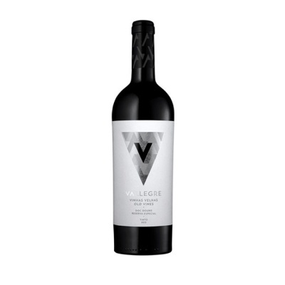 Garrafa de vinho tinto Vallegre com rótulo branco e design geométrico