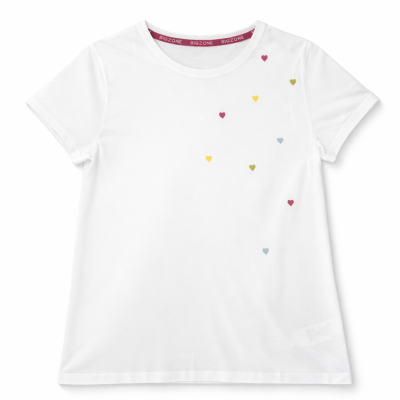 T-shirt branca com corações coloridos e etiqueta BIGZONE