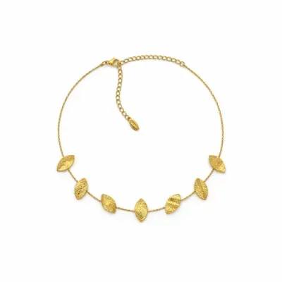Colar dourado com pendentes ovais texturizados e fecho ajustável.