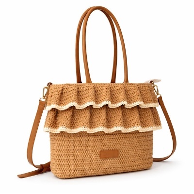 Mala de senhora castanha clara trançada com alças de couro e folhos decorativos