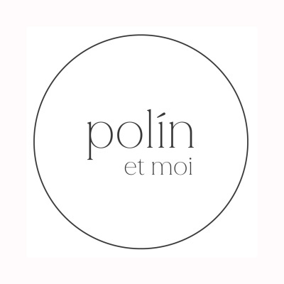 Logótipo polín et moi dentro de círculo em fundo branco