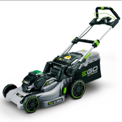 Corta-relva elétrico EGO cinzento com rodas verdes e saco coletor preto