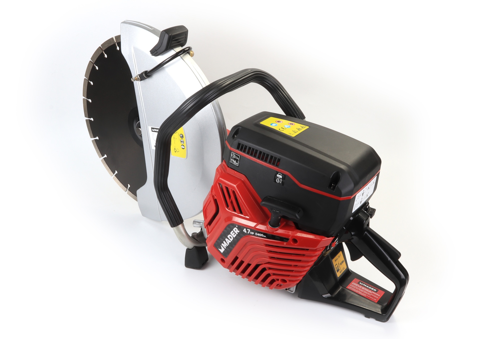 serra de combustível MADER vermelha e preta com lâmina circular