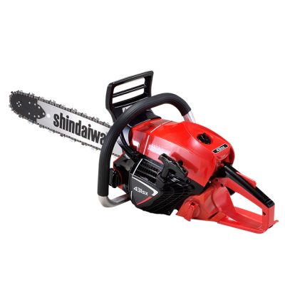 Moto-serra vermelha e preta Shindaiwa 431sx com barra metálica e alças negras