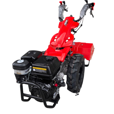 Motoenxada vermelha AGM PRO com motor preto e alavancas de controlo
