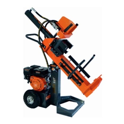 Máquina de partir lenha metálica preta e laranja com motor e rodas