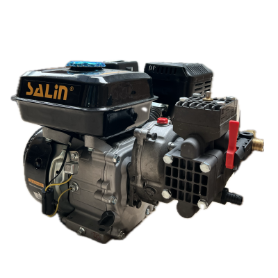 Motor metálico preto e cinza com etiqueta SALIN e válvula vermelha