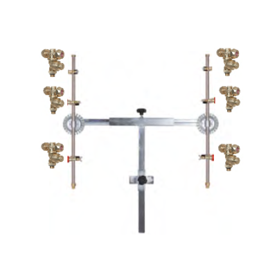 Conjunto metálico prateado de adaptadores e suportes com parafusos pretos