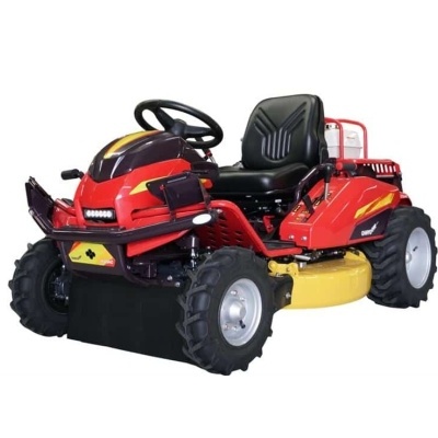 Trator de relva vermelho com banco preto e rodas largas