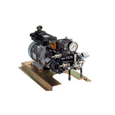 Bomba de água industrial com motor e manómetro