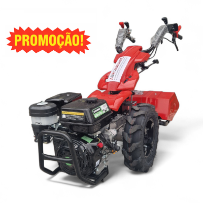 Trator agrícola vermelho com motor preto e sinal de promoção