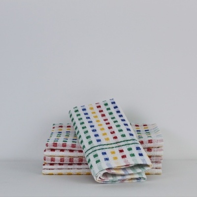 Conjunto de toalhas de cozinha brancas com padrão quadriculado colorido