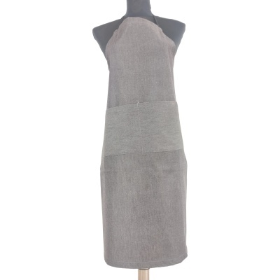 Avental cinzento texturizado em manequim preto