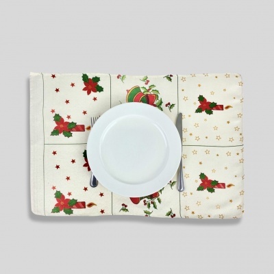 Guardanapo natalício com prato, faca e garfo