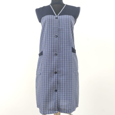 Vestido casual azul e branco xadrez com botões e bolsos