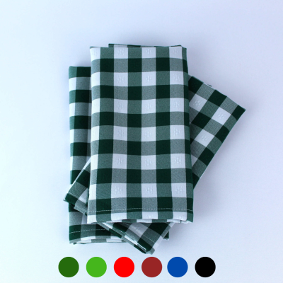Guardanapos com padrão xadrez verde e branco